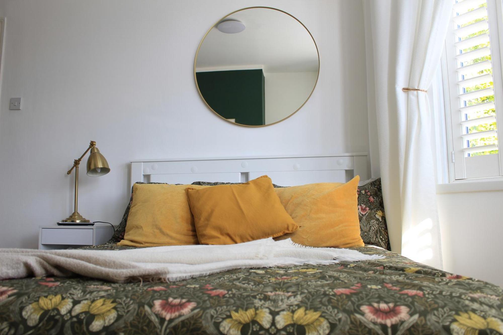 Stylish Ensuite Room 15 Mins To Central London Exterior photo